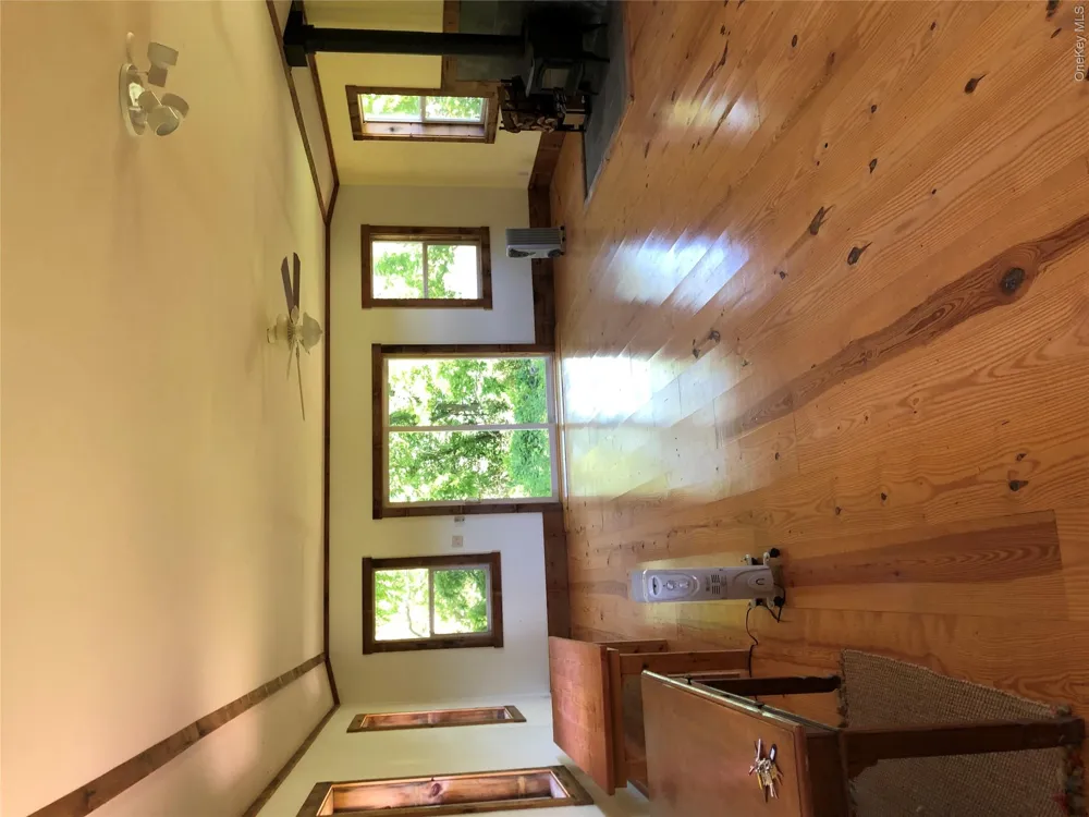 181 Huguenot Street New Paltz, NY 12561
