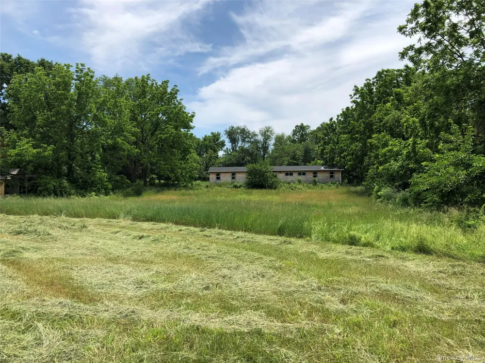 181 Huguenot Street New Paltz, NY 12561