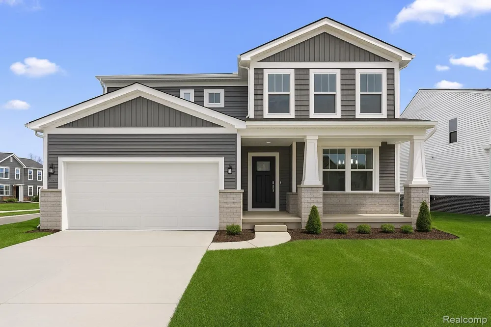676 Gretchen Lane Saline City, MI 48176