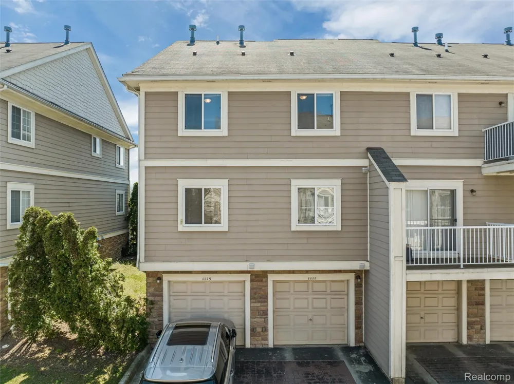 1111 BEAVER Run Troy City, MI 48083
