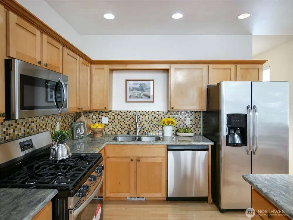 1818 Beacon Court NE Tacoma, WA 98422