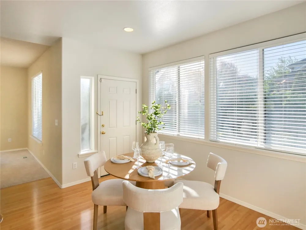 1818 Beacon Court NE Tacoma, WA 98422
