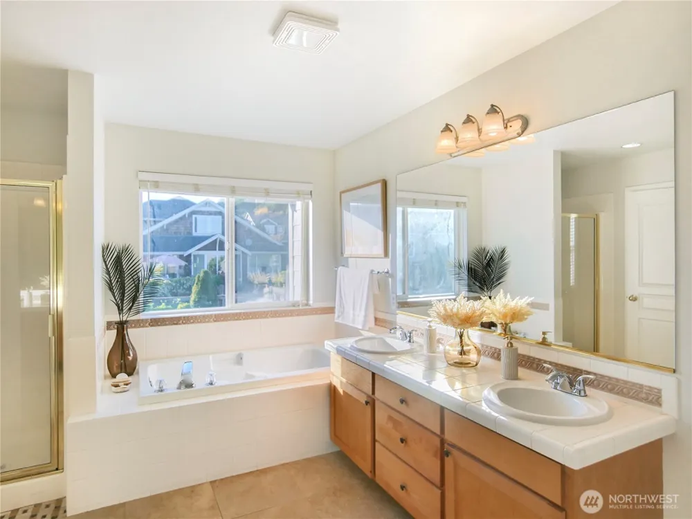 1818 Beacon Court NE Tacoma, WA 98422