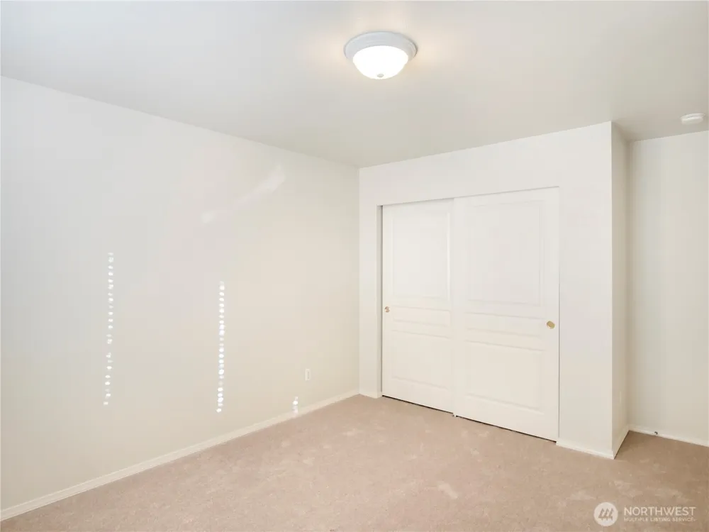 1818 Beacon Court NE Tacoma, WA 98422