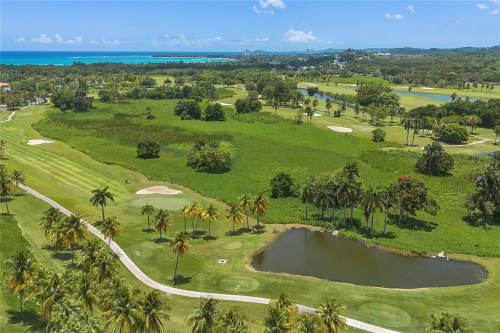 2101 RIO MAR VILLAGE Rio Grande, PR 00745