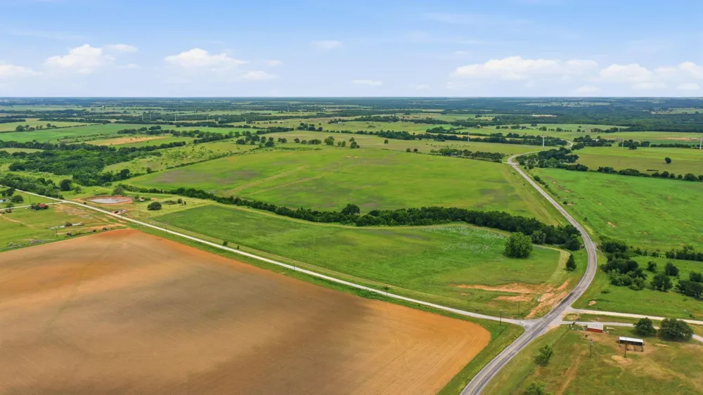 Cr 495 De Leon, TX 76444