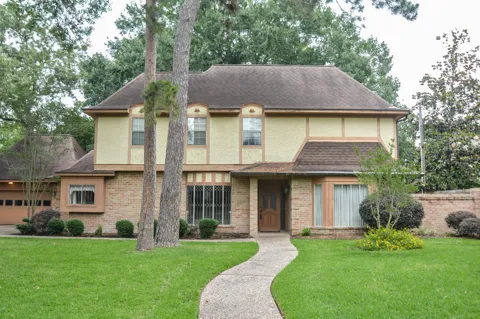 16010 Mickleham Drive