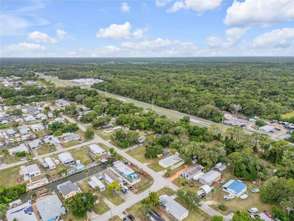 NELLIE STREET Edgewater, FL 32141