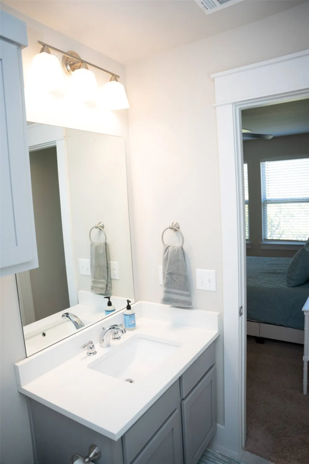13501 Metric Boulevard #15 Austin, TX 78727