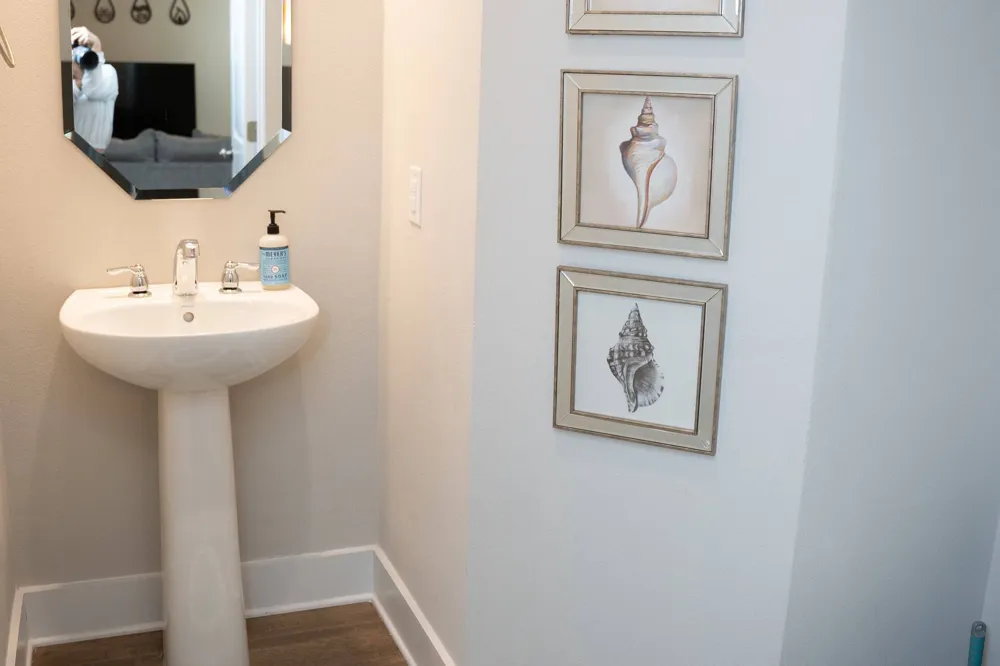 13501 Metric Boulevard #15 Austin, TX 78727