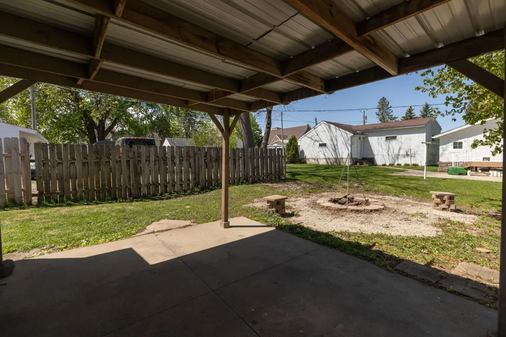 311 Center Avenue S Eyota, MN 55934