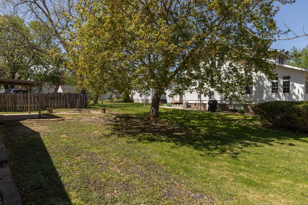 311 Center Avenue S Eyota, MN 55934