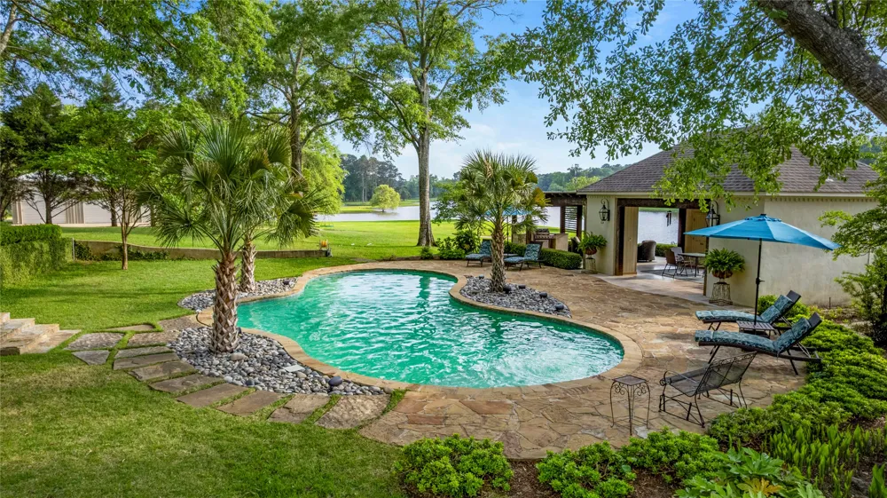 3920 Smelley Road Longview, TX 75605