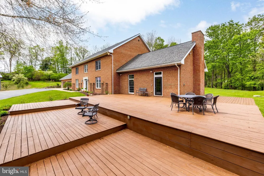 16 KILE DRIVE Bloomsburg, PA 17815