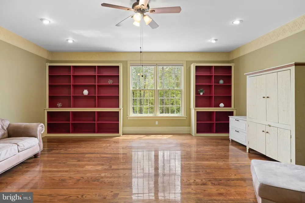 16 KILE DRIVE Bloomsburg, PA 17815