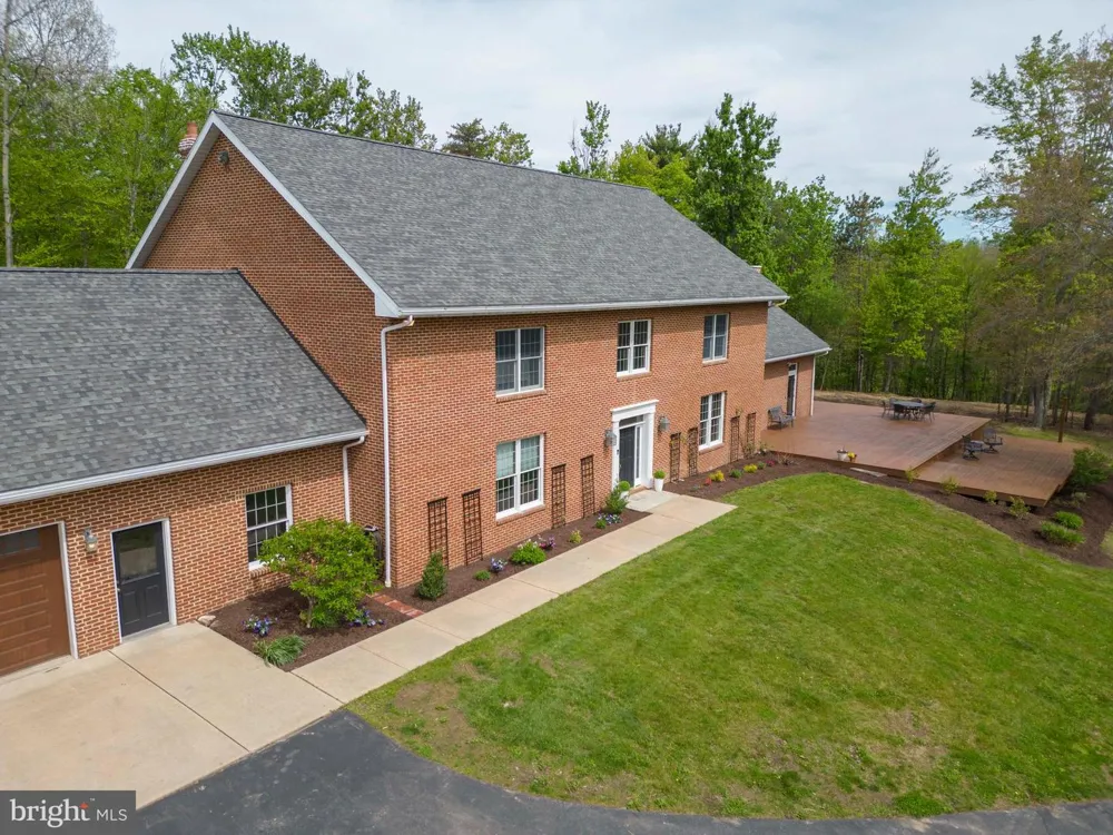 16 KILE DRIVE Bloomsburg, PA 17815