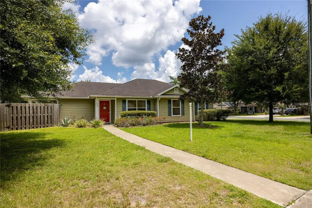1608 NE 45TH PLACE Gainesville, FL 32609