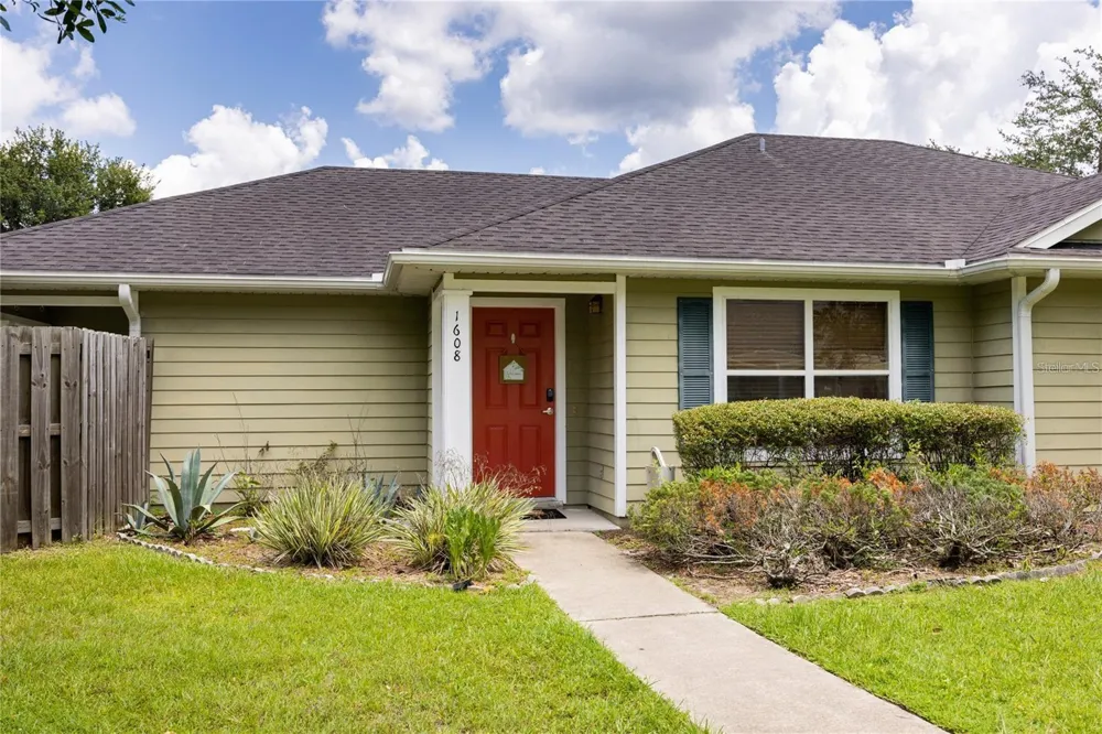 1608 NE 45TH PLACE Gainesville, FL 32609