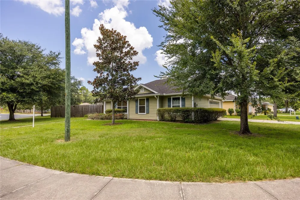 1608 NE 45TH PLACE Gainesville, FL 32609
