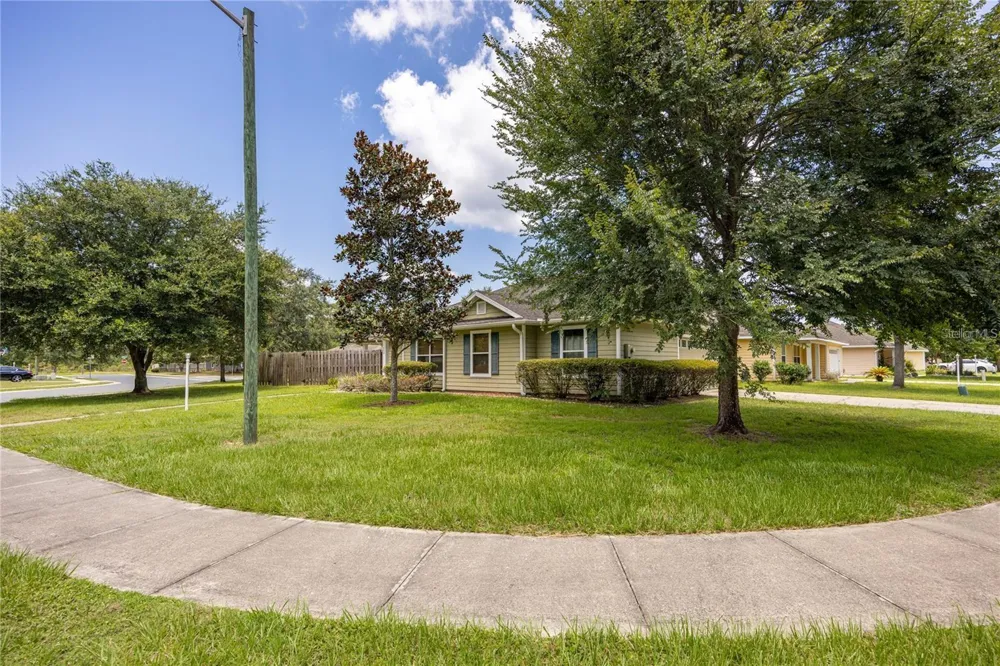 1608 NE 45TH PLACE Gainesville, FL 32609