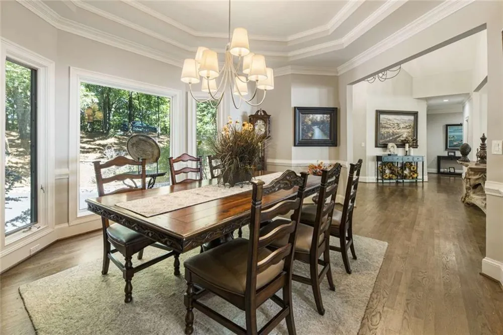 912 Mcelroy Mountain Drive Big Canoe, GA 30143