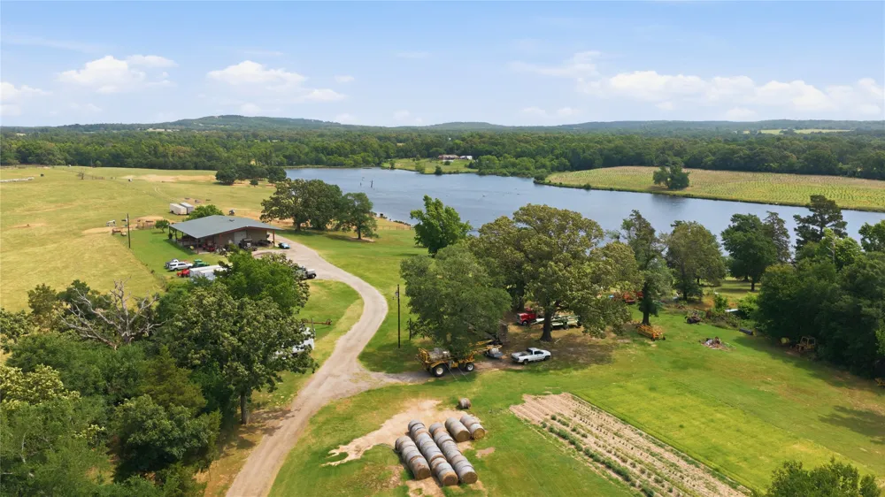 11843 Highway 175 E Highway Larue, TX 75770