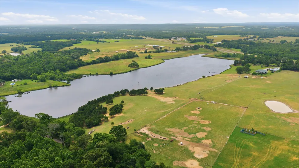 11843 Highway 175 E Highway Larue, TX 75770