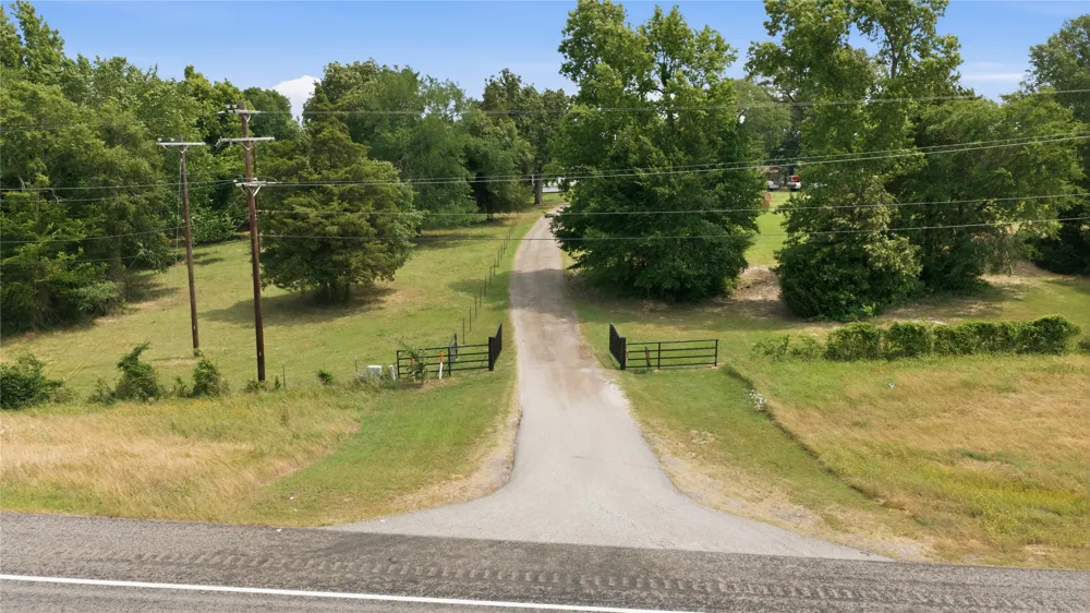 11843 Highway 175 E Highway Larue, TX 75770