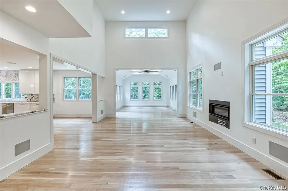 139 Old Cedar Swamp Road Jericho, NY 11753