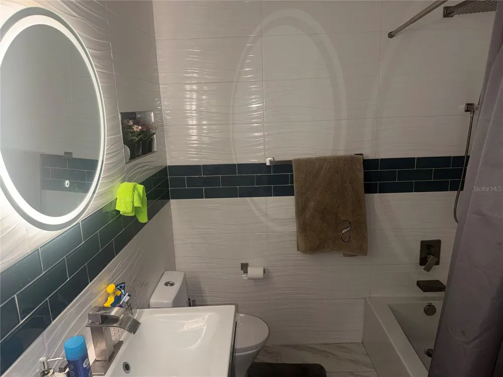 2864 SOMERSET PARK DRIVE #2864 Tampa, FL 33613