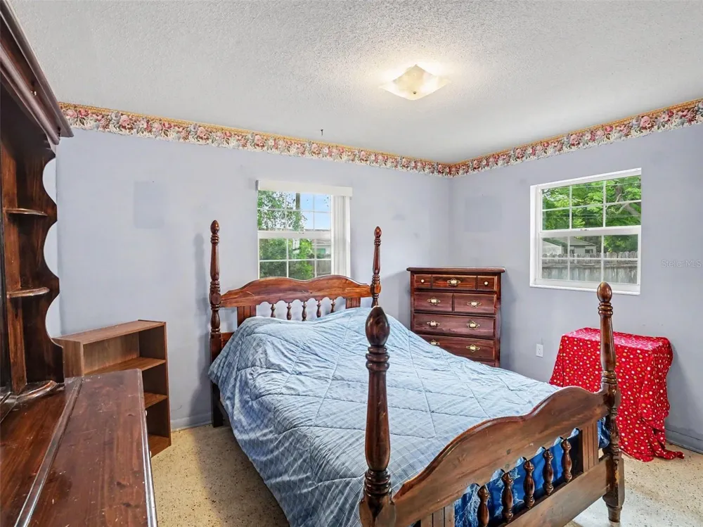 1609 MAUREEN AVENUE Ocoee, FL 34761