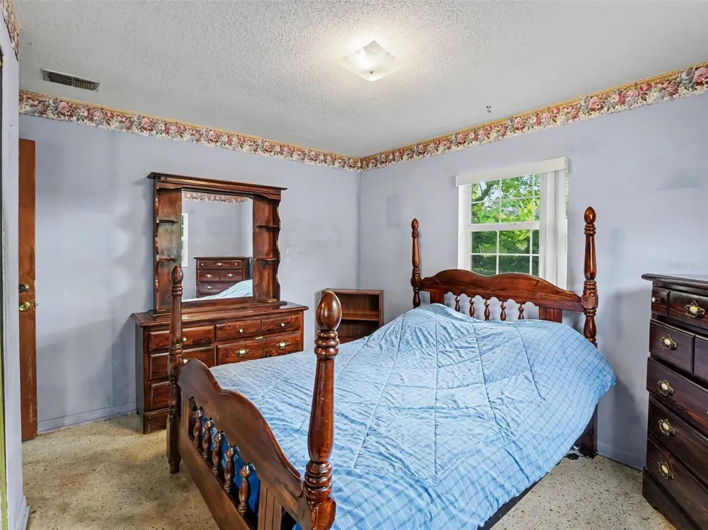 1609 MAUREEN AVENUE Ocoee, FL 34761