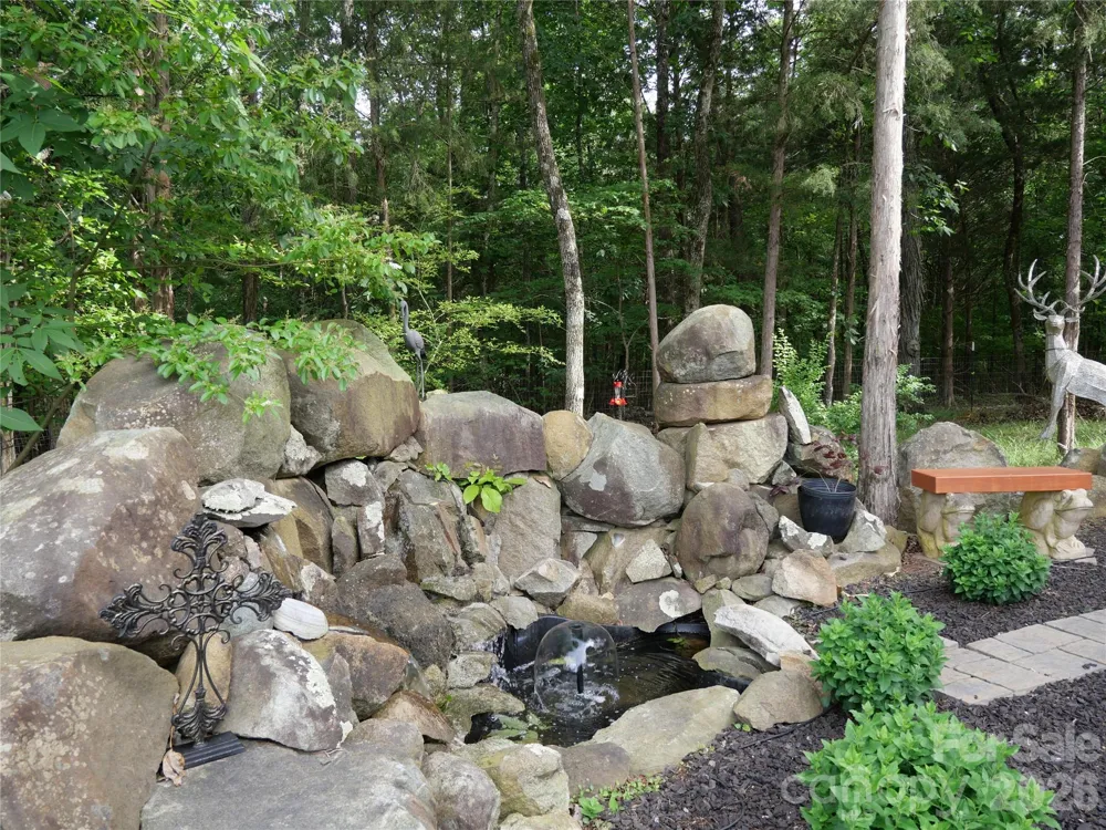 416 Lake Shore Drive Norwood, NC 28128