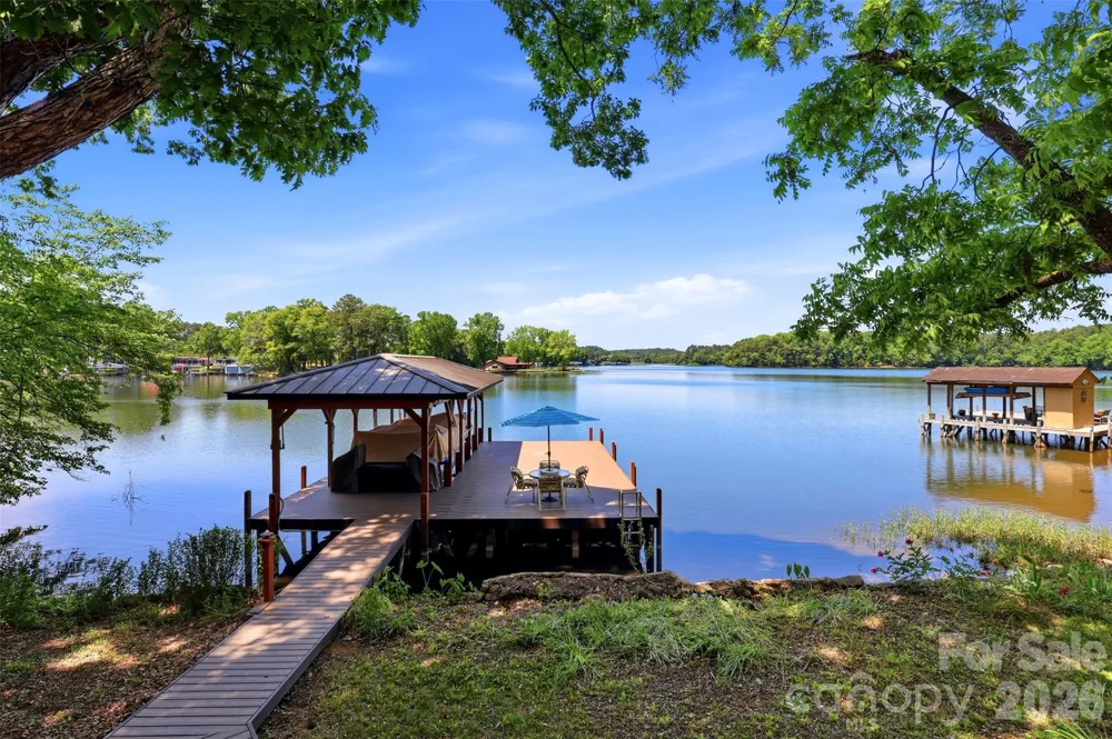 416 Lake Shore Drive Norwood, NC 28128