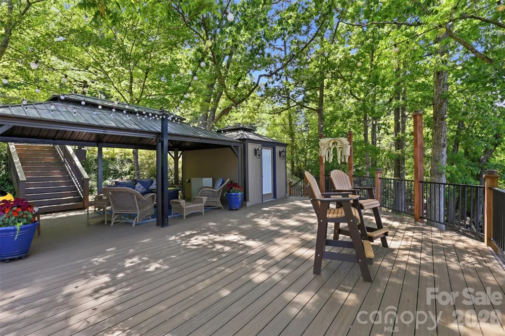 416 Lake Shore Drive Norwood, NC 28128