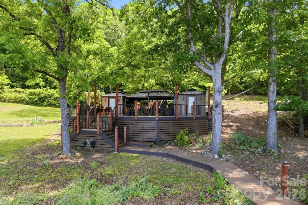 416 Lake Shore Drive Norwood, NC 28128