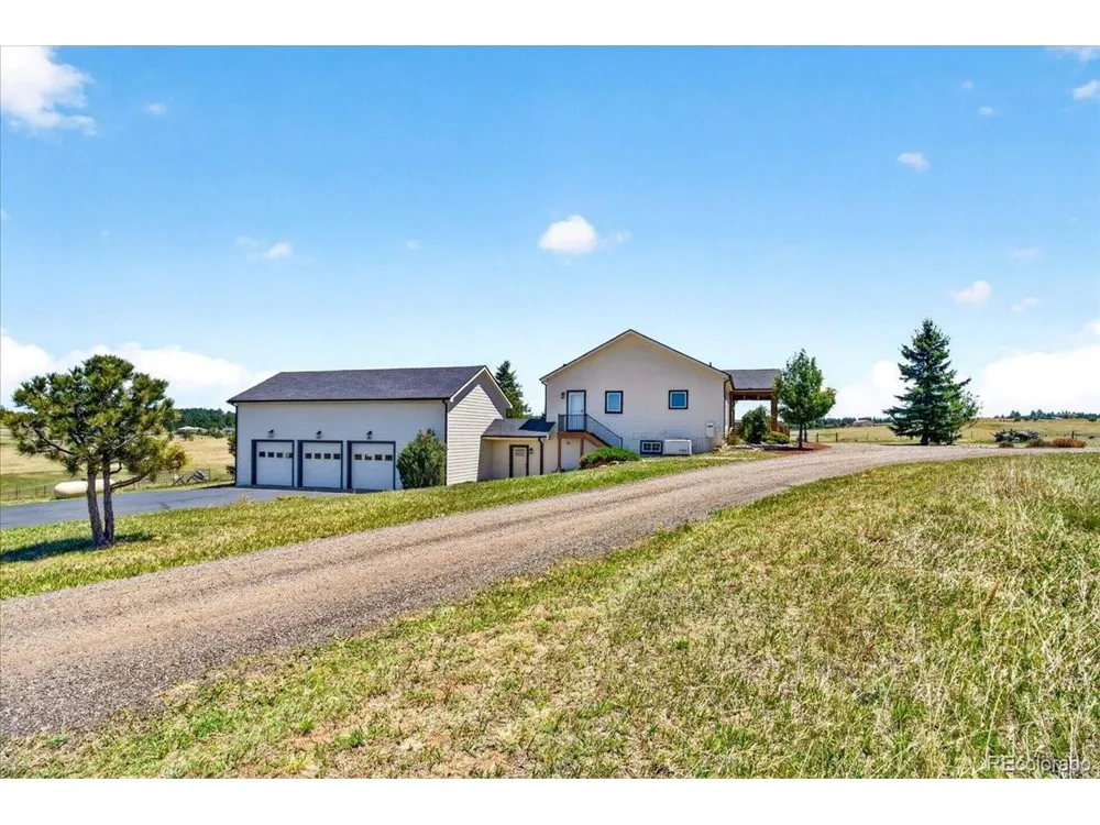 11300 Shepherds Circle Kiowa, CO 80117