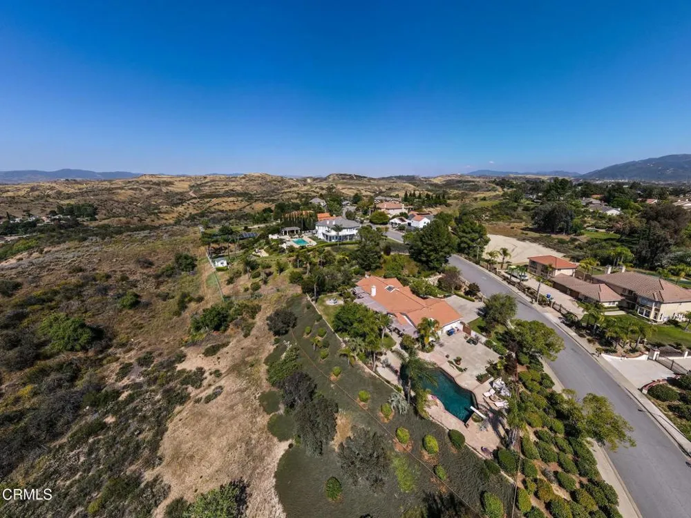 Rolling Ridge Drive Santa Clarita, CA 91350