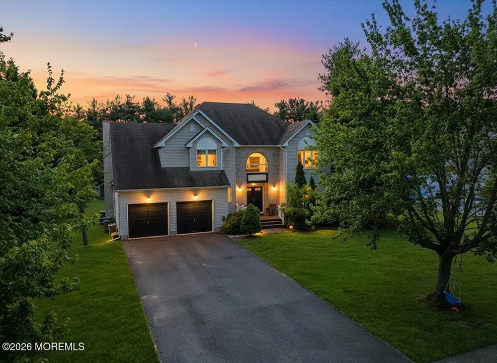 57 Jamestown Drive Eatontown, NJ 07724