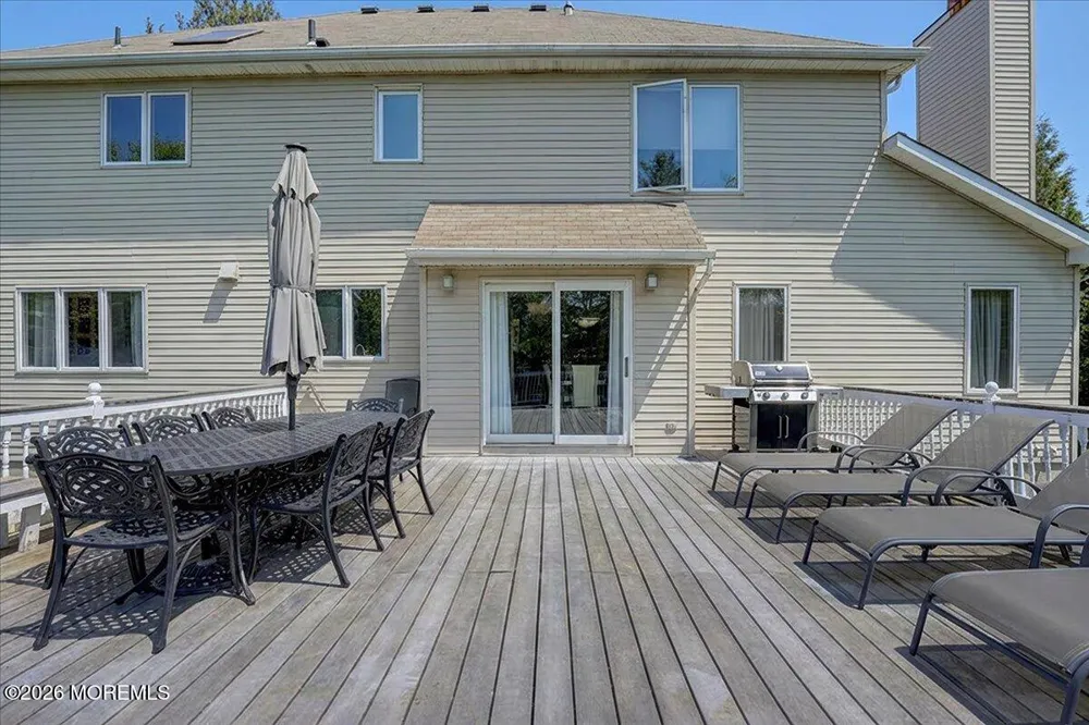 57 Jamestown Drive Eatontown, NJ 07724