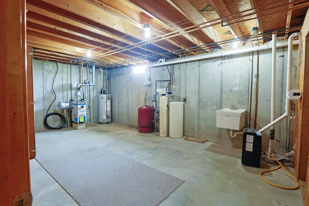 7480 E 5 Mile Road Goodwell Township, MI 49349