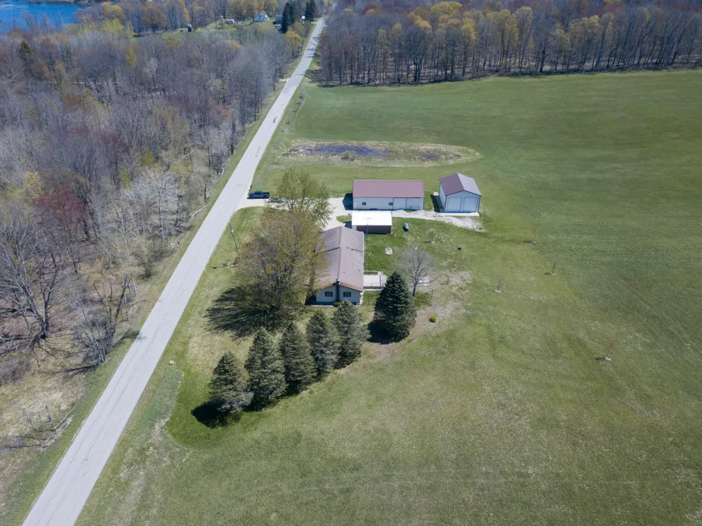 7480 E 5 Mile Road Goodwell Township, MI 49349