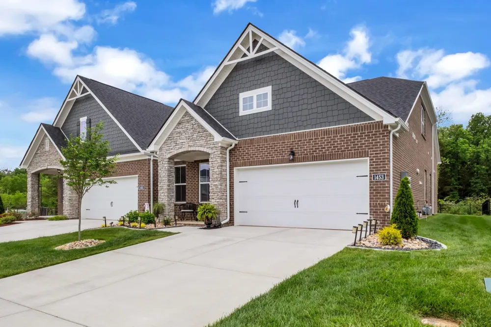 1453 Autumn Leaf Ln Mount Juliet, TN 37122