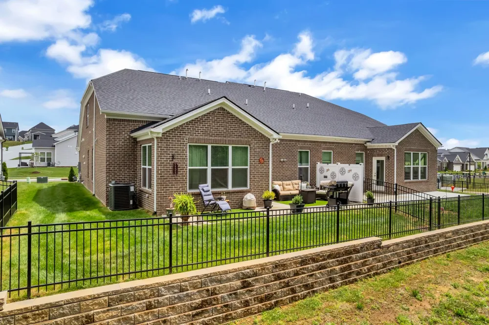 1453 Autumn Leaf Ln Mount Juliet, TN 37122