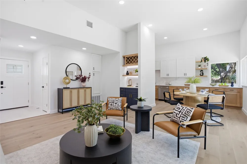 2110 Magazine Street Austin, TX 78727