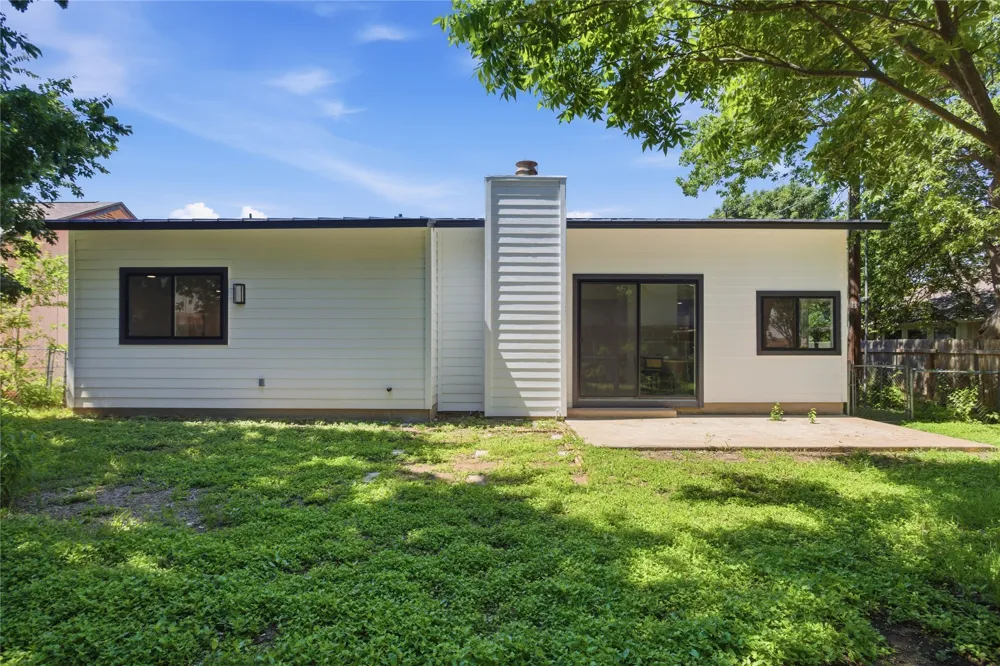 2110 Magazine Street Austin, TX 78727