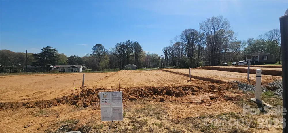 1215 Signal Avenue Gastonia, NC 28052