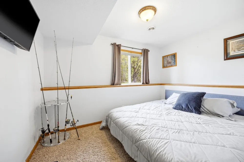 104 Century Lane Silver Lake, MN 55381