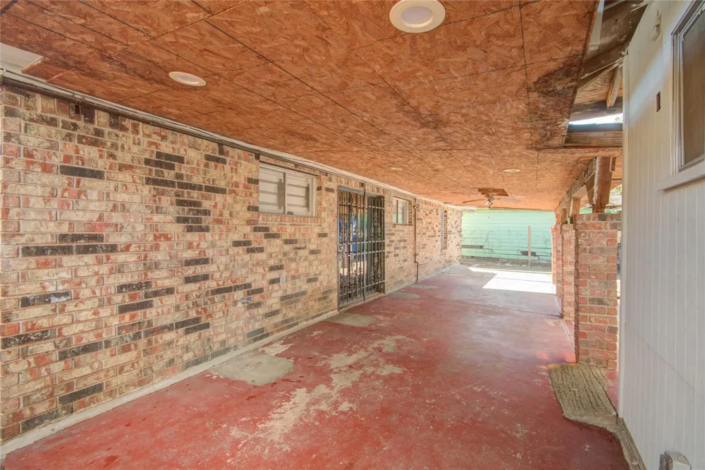 905 Bank Drive Galena Park, TX 77547