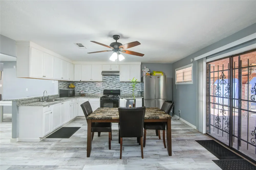 905 Bank Drive Galena Park, TX 77547